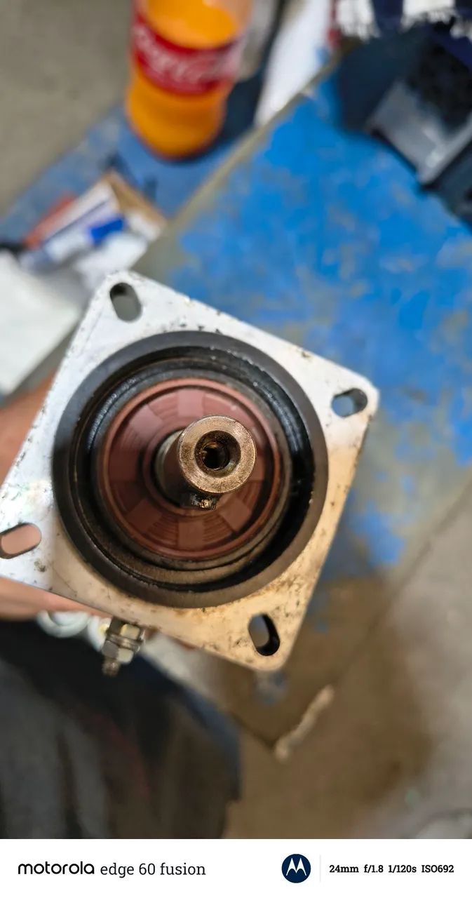 servo motor Schneider Electric BSH0703P32A2A - Foto 3
