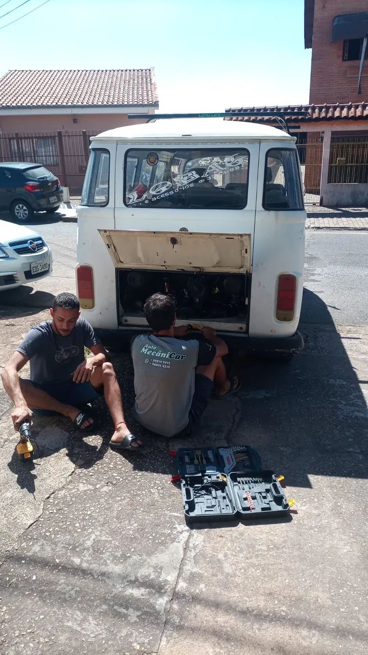 Volkswagen Kombi Standard/ Luxo/ Serie Prata (álcool) 1992