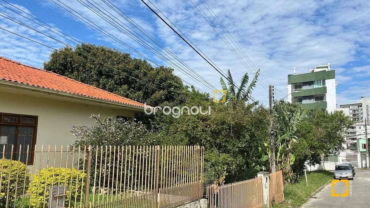 2 Terreno com 1350,40m² no Itacorubi com viabilidade de construção - Foto 5
