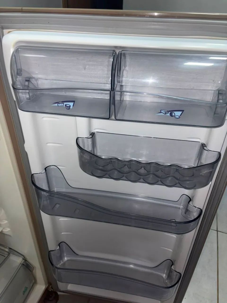 Geladeira Consul 220v - Foto 3
