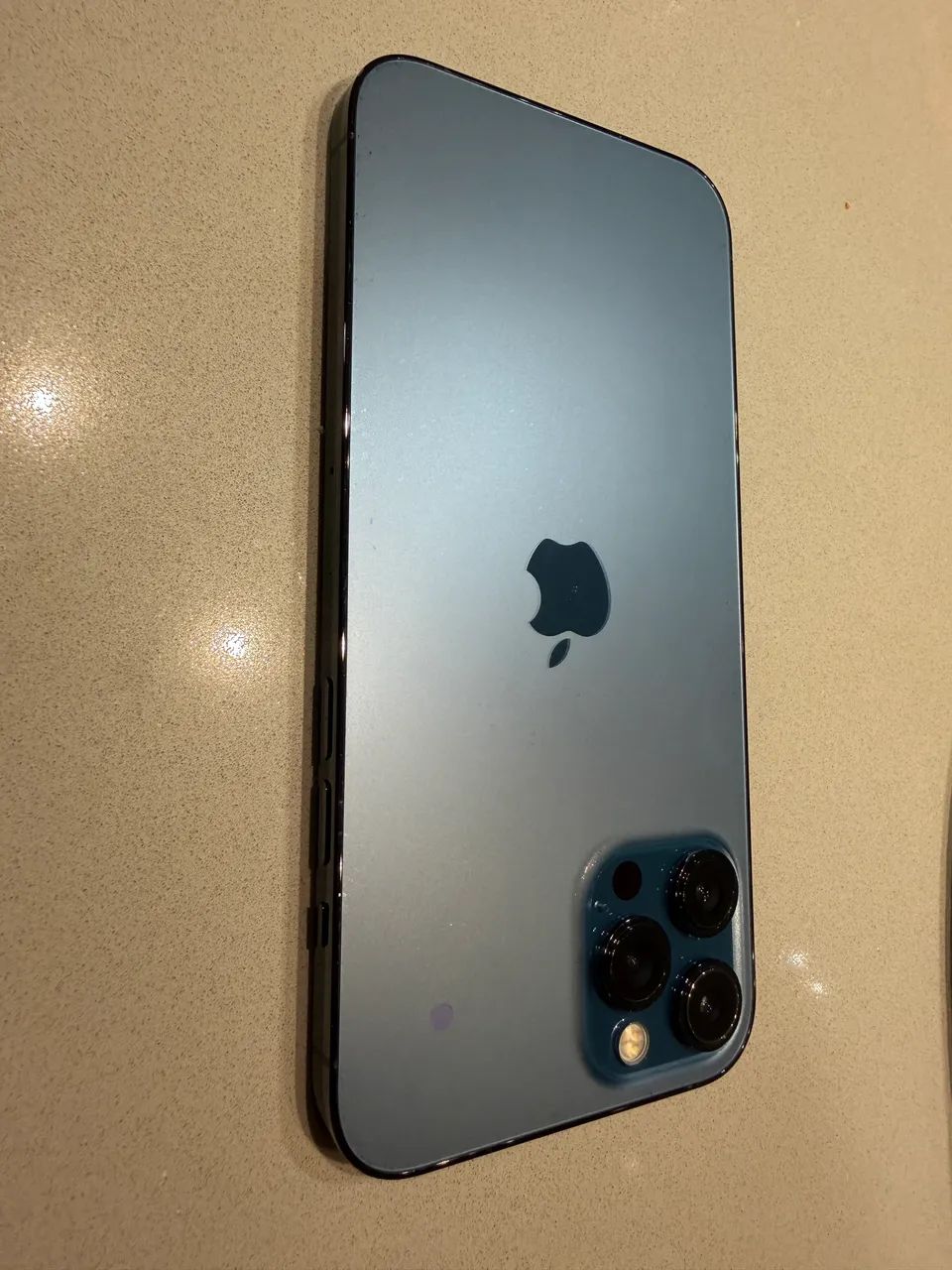 iPhone 12 Pro Max - Celulares e Smartphones - Brisamar, João