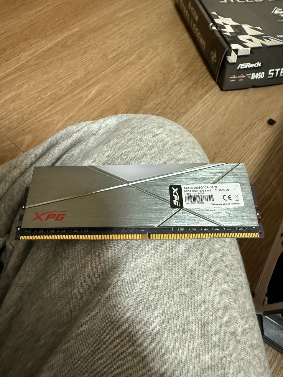 Memória DDR4 XPG Spectrix D50, 8GB, 3200MHz,RGB - Foto 2
