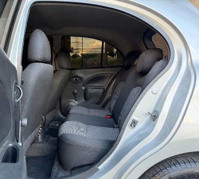 Nissan March S 1.0 12V Flex 5p, foto 15 de 15
