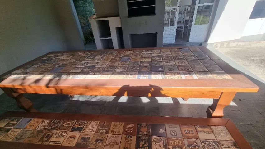 Mesa com bancos  Retangular de Madeira e Azulejo - Foto 2