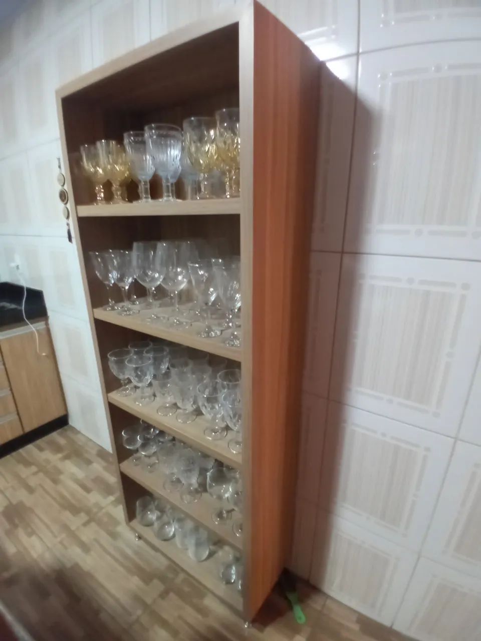 Cristaleira. - Foto 3