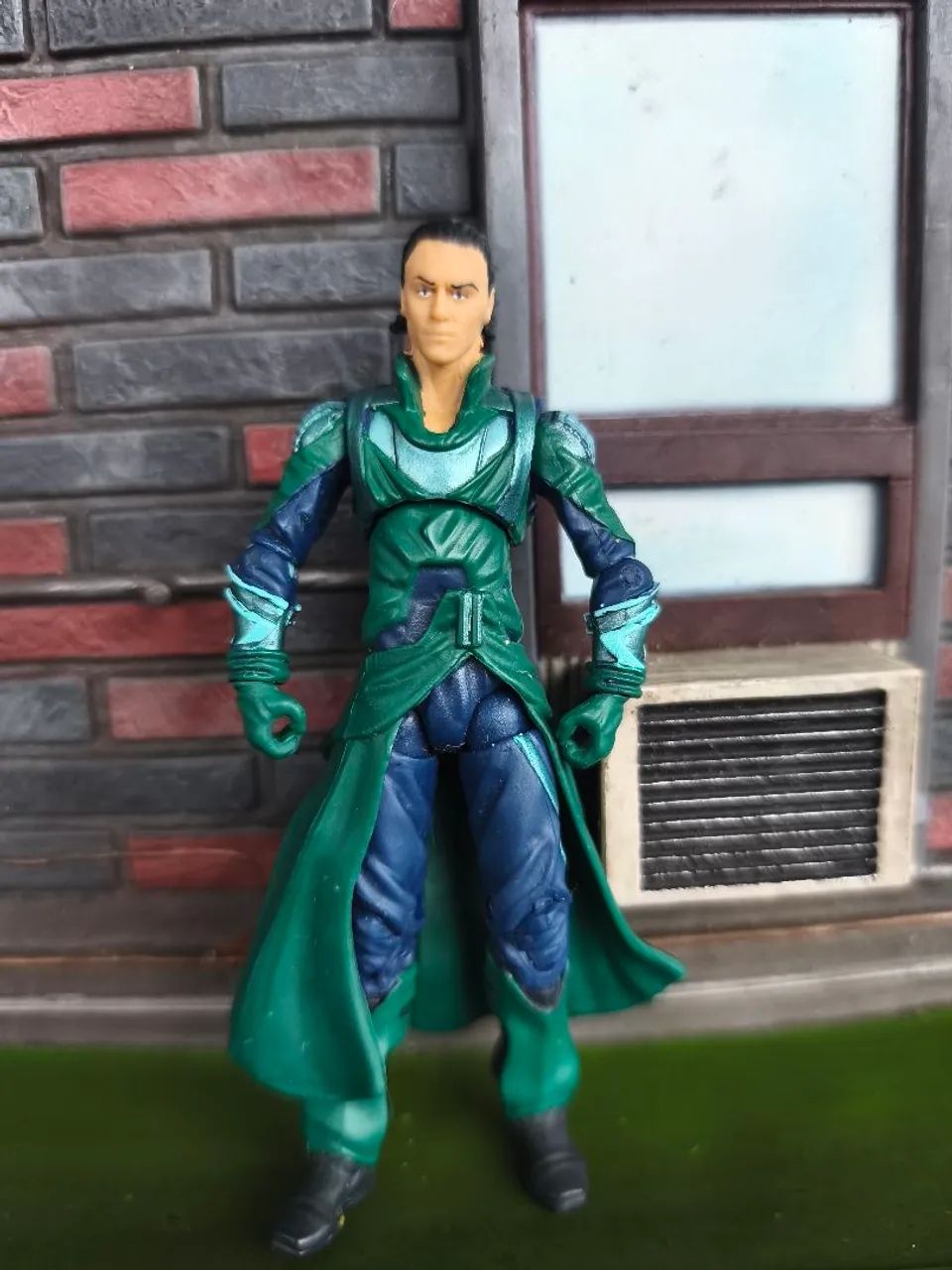 Marvel universe/ Loki