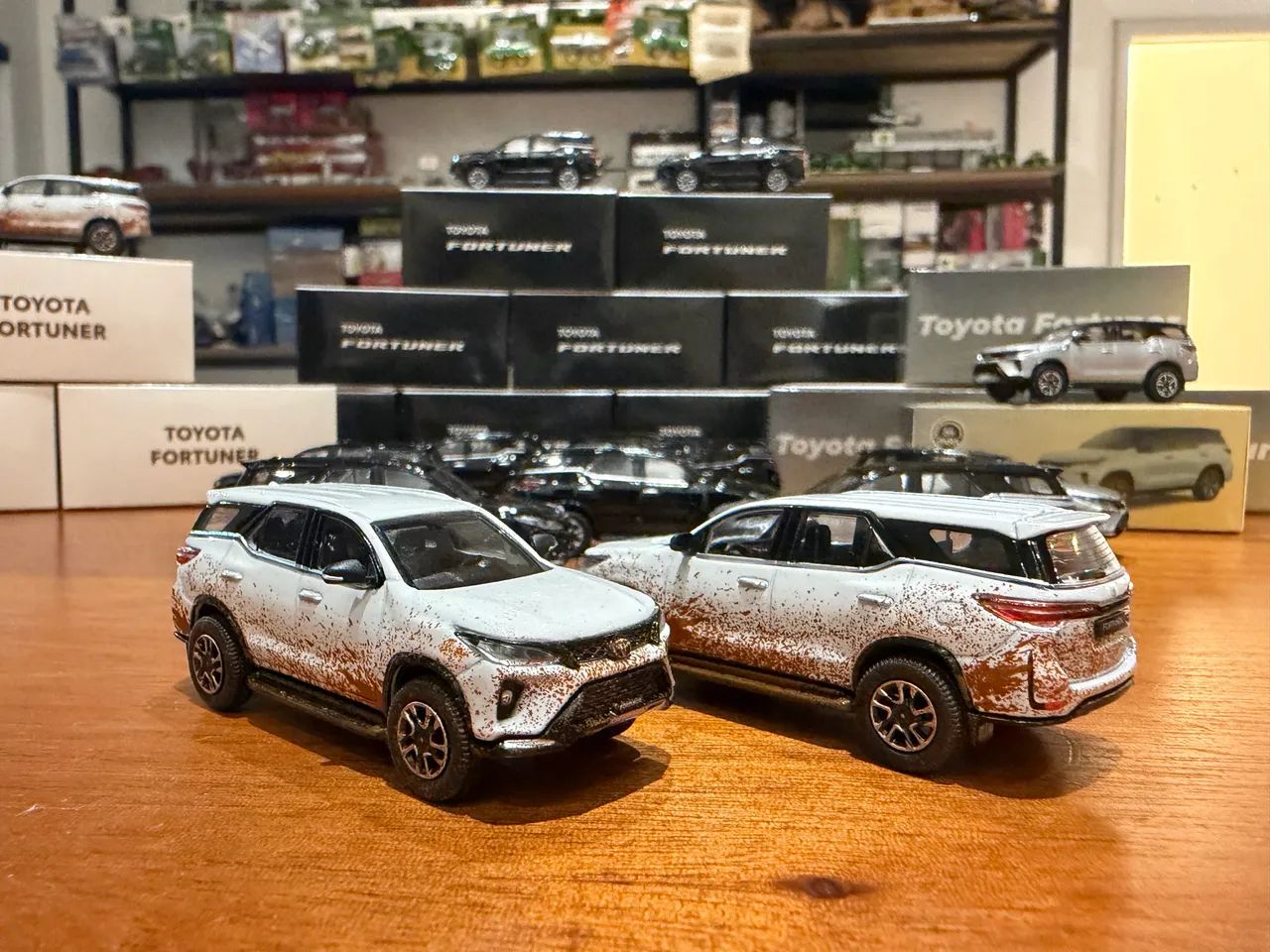 Miniatura Toyota Sw4 1/64 lamacenta  - Foto 2