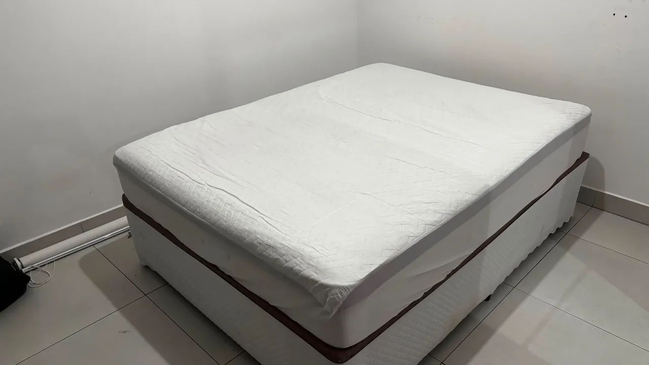 Vendo cama de casal