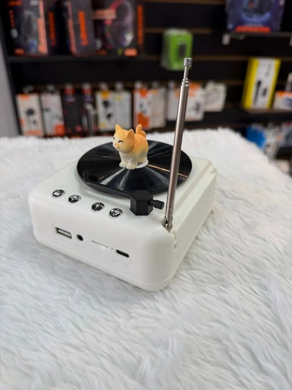 Caixa de Som Bluetooth Retrô com Gatinho Giratório - Foto 3