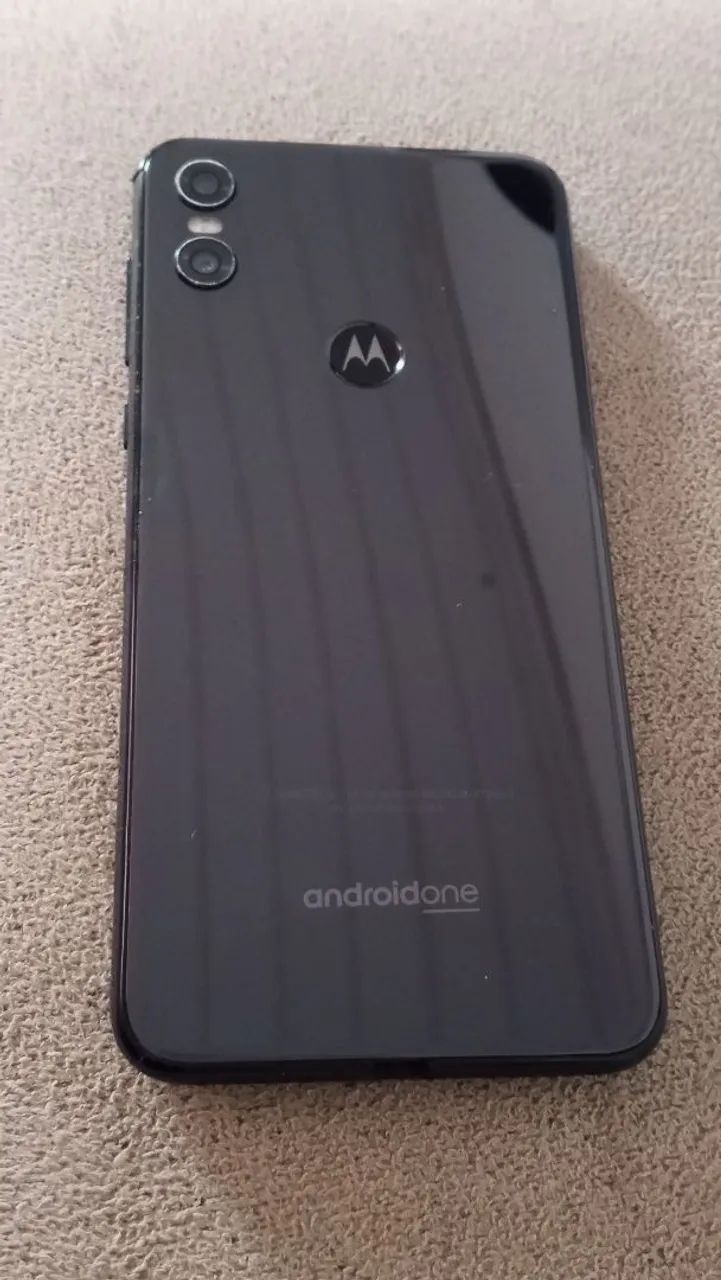 Celular Motorola One 