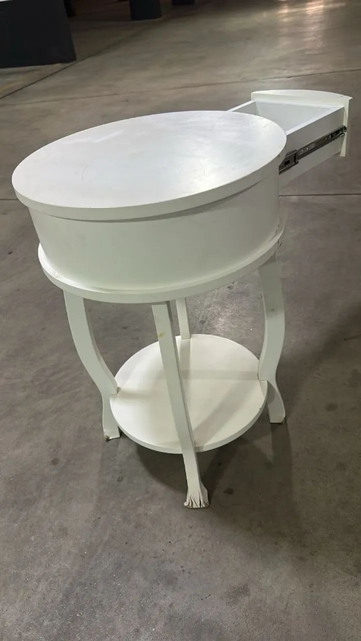 Mesa lateral 48 cm branca - Foto 2
