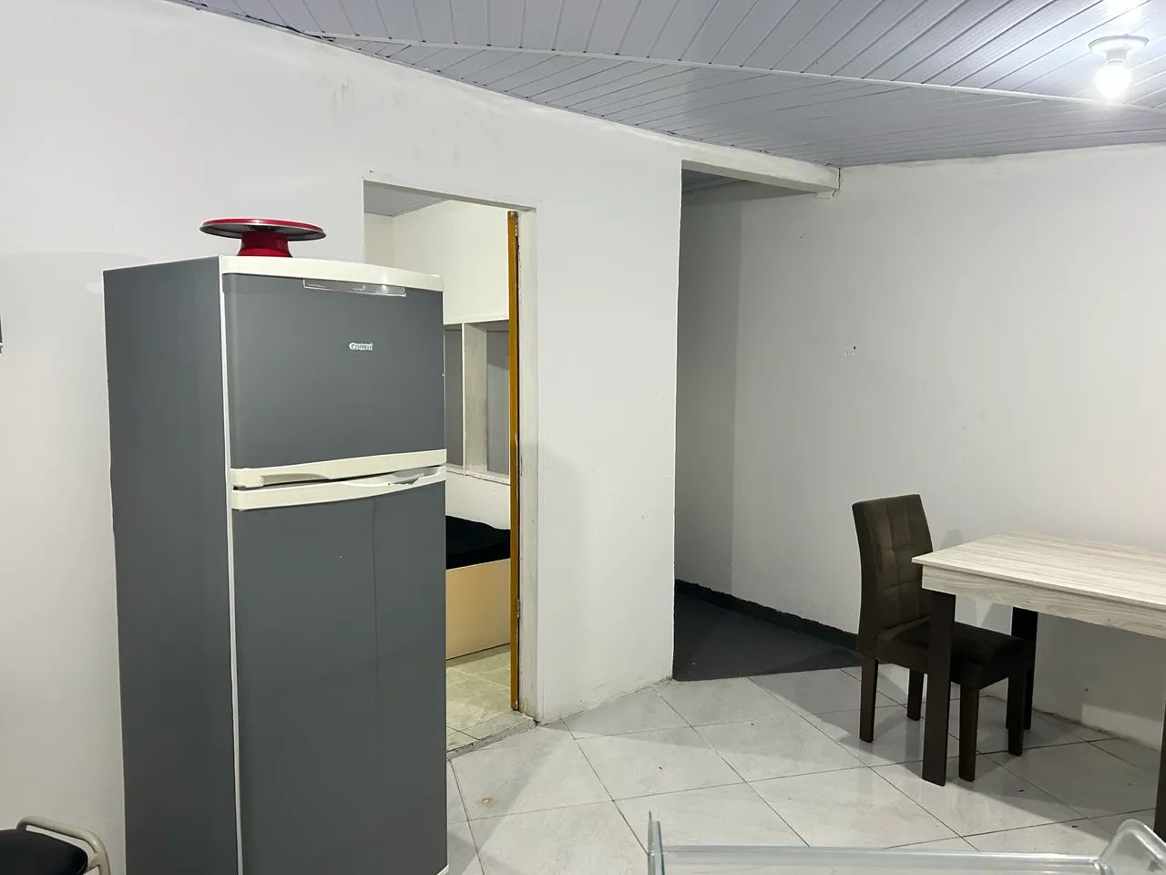 Alugo kitnet - Foto 2