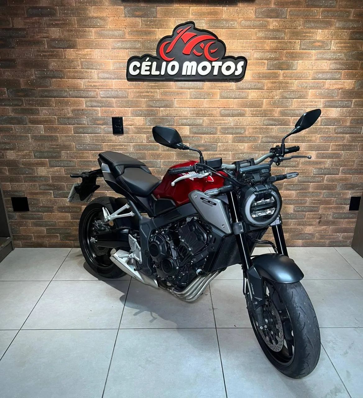 HONDA CB 650R 2024 - Foto 2