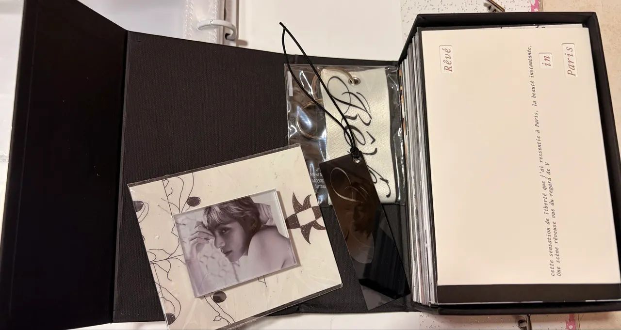 BTS V - [ Rêvé ] PHOTOBOOK - sem POB - Foto 3