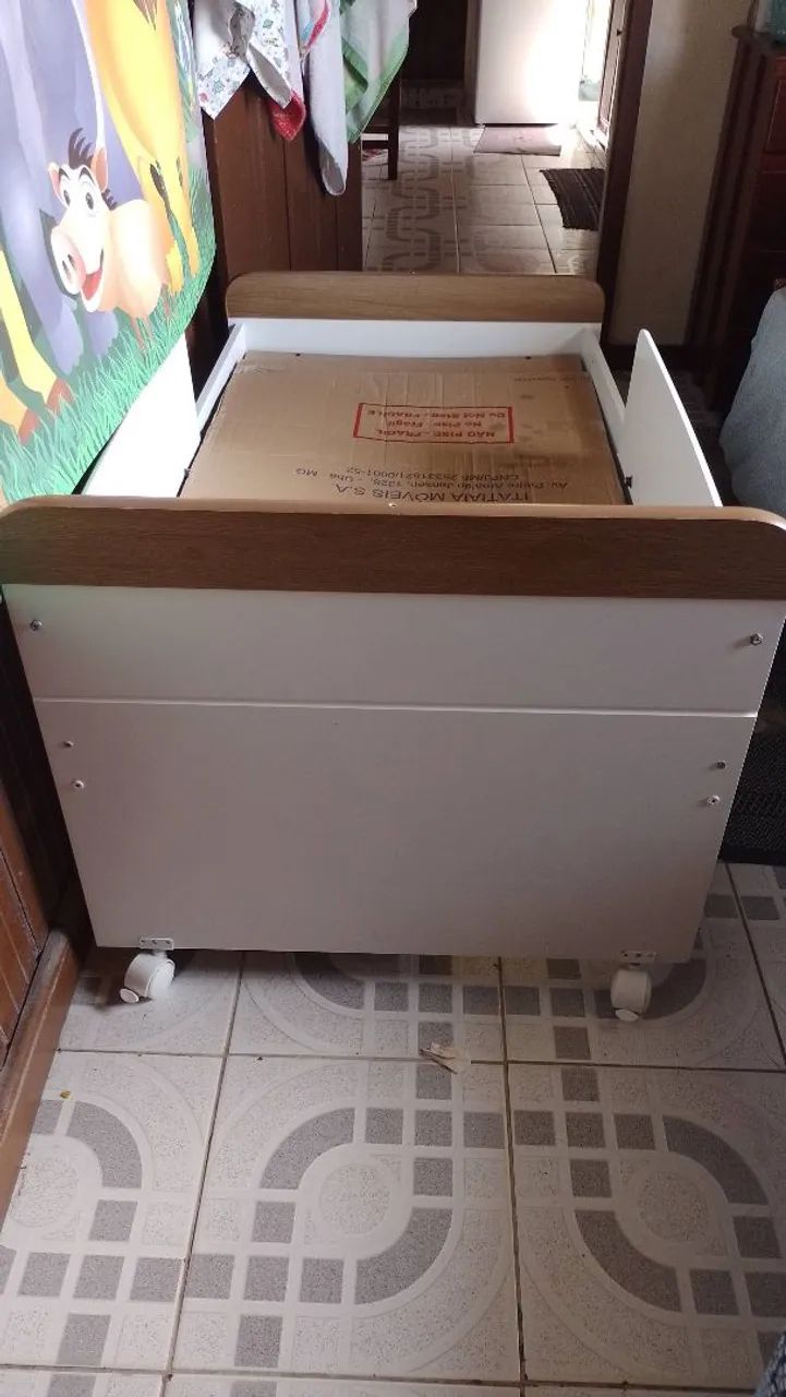Berço cama grande colchão e guarnições  - Foto 3