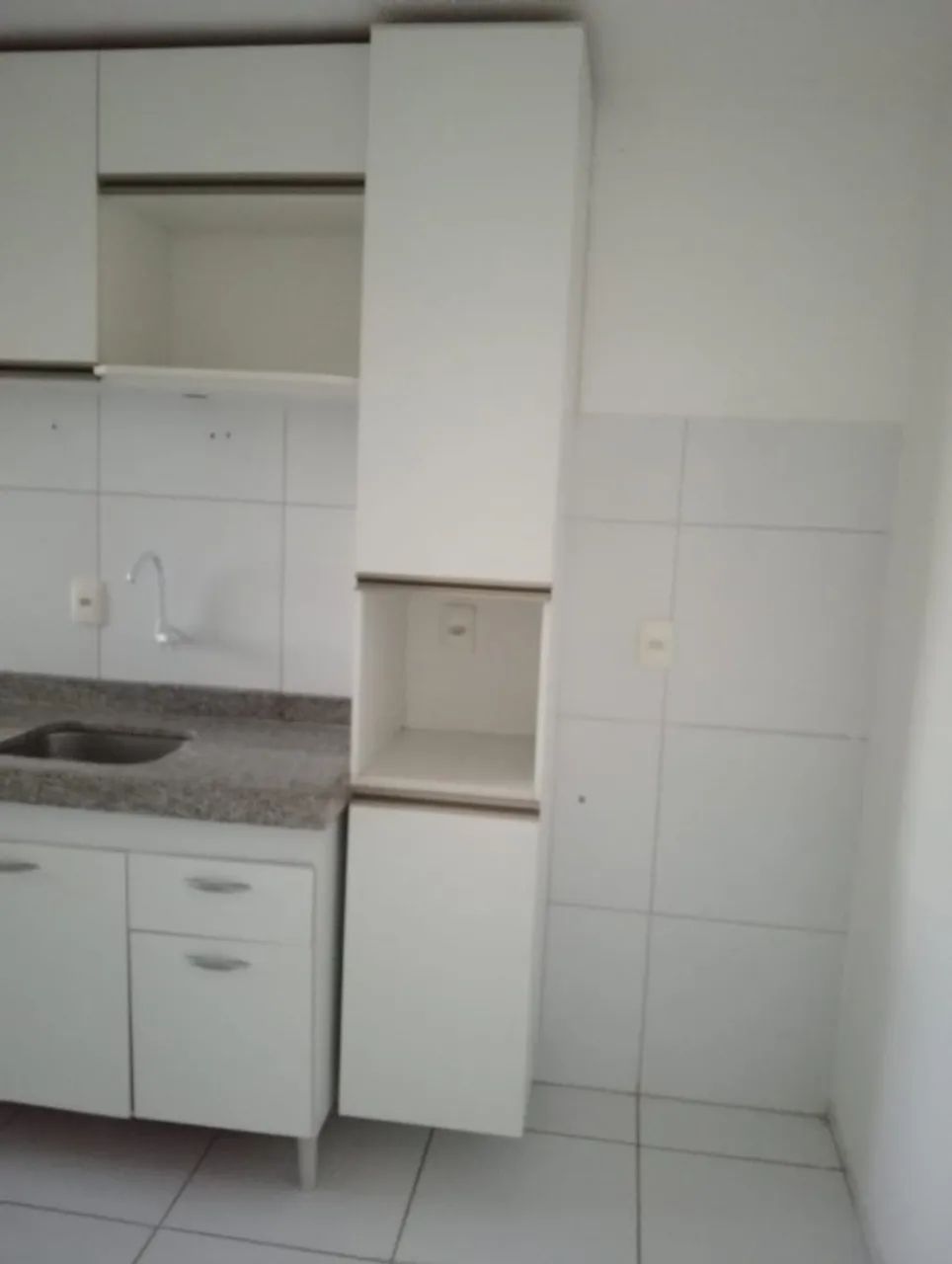 Alugo apartamento no Antares com 2/4 sendo 1 suíte - Foto 3