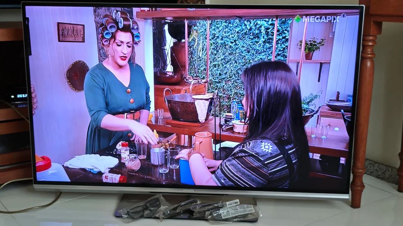 TV PHILIPS 3D FULL HD 55" - Foto 2