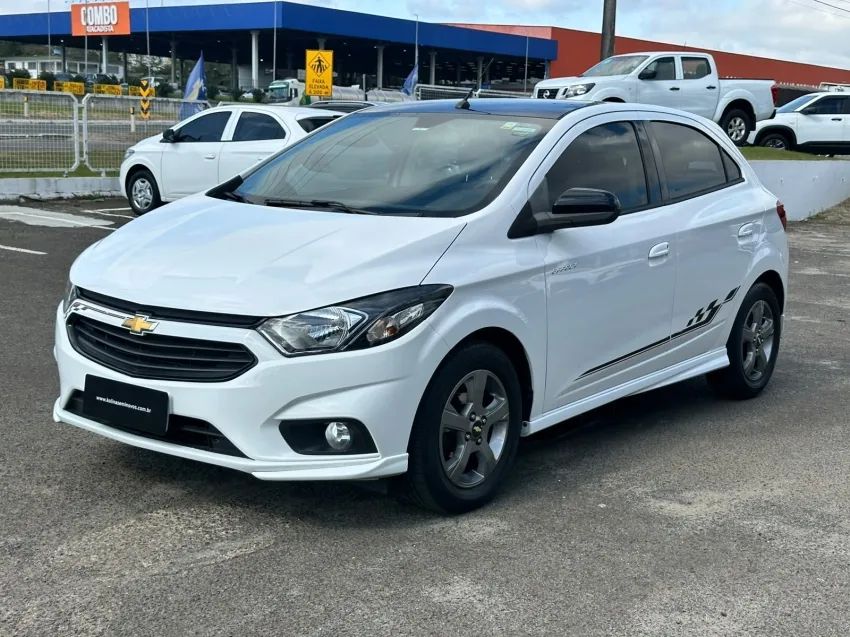 Chevrolet Onix Hatch Effect 1.4 8V Flex Mec. 4P 2018 - Foto 3