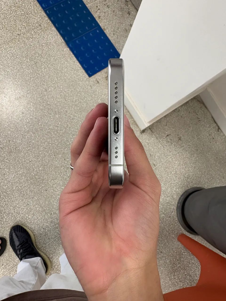iPhone 16 Pro 128gb - Foto 3