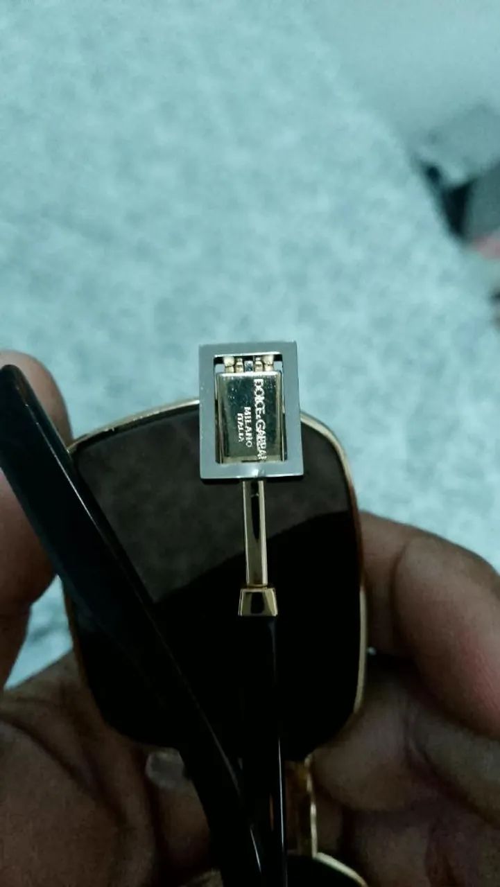 Vendo óculos dolce gabbana original, nunca usado  - Foto 2