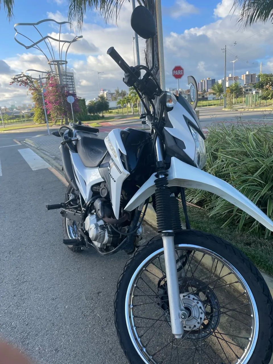 Vendo Honda bros 160 - Foto 2