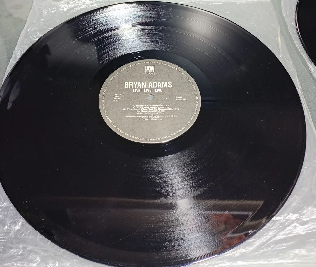 LP BRYAN ADAMS Live! Live! Live! 1988 Duplo - Foto 3