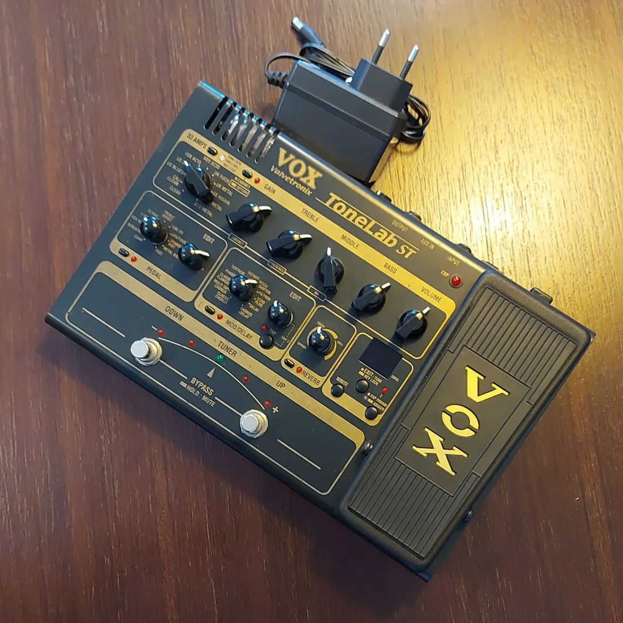 Pedaleira VOX Tonelab ST