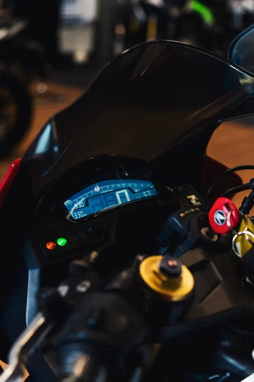 CBR 600F C-ABS 2013 - Foto 3