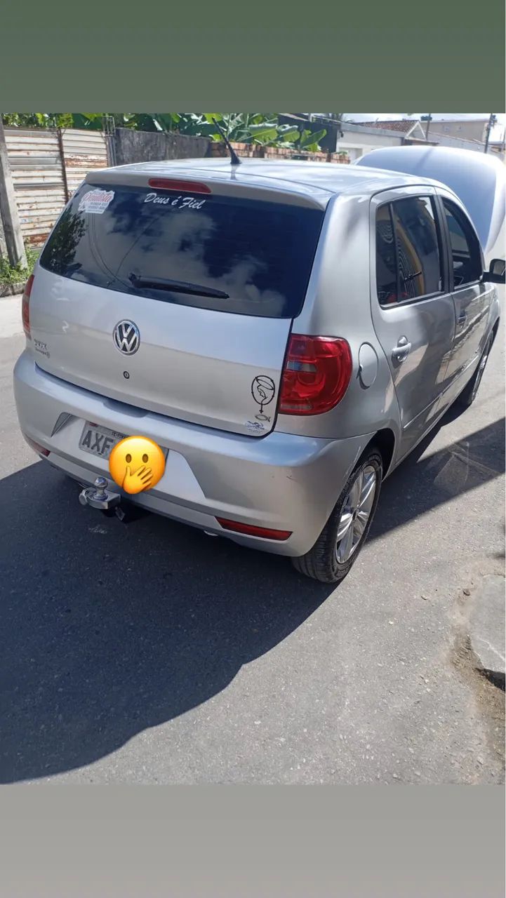 Volkswagen Fox 1.0 MI Total Flex 8V 5P 2014 - Foto 2