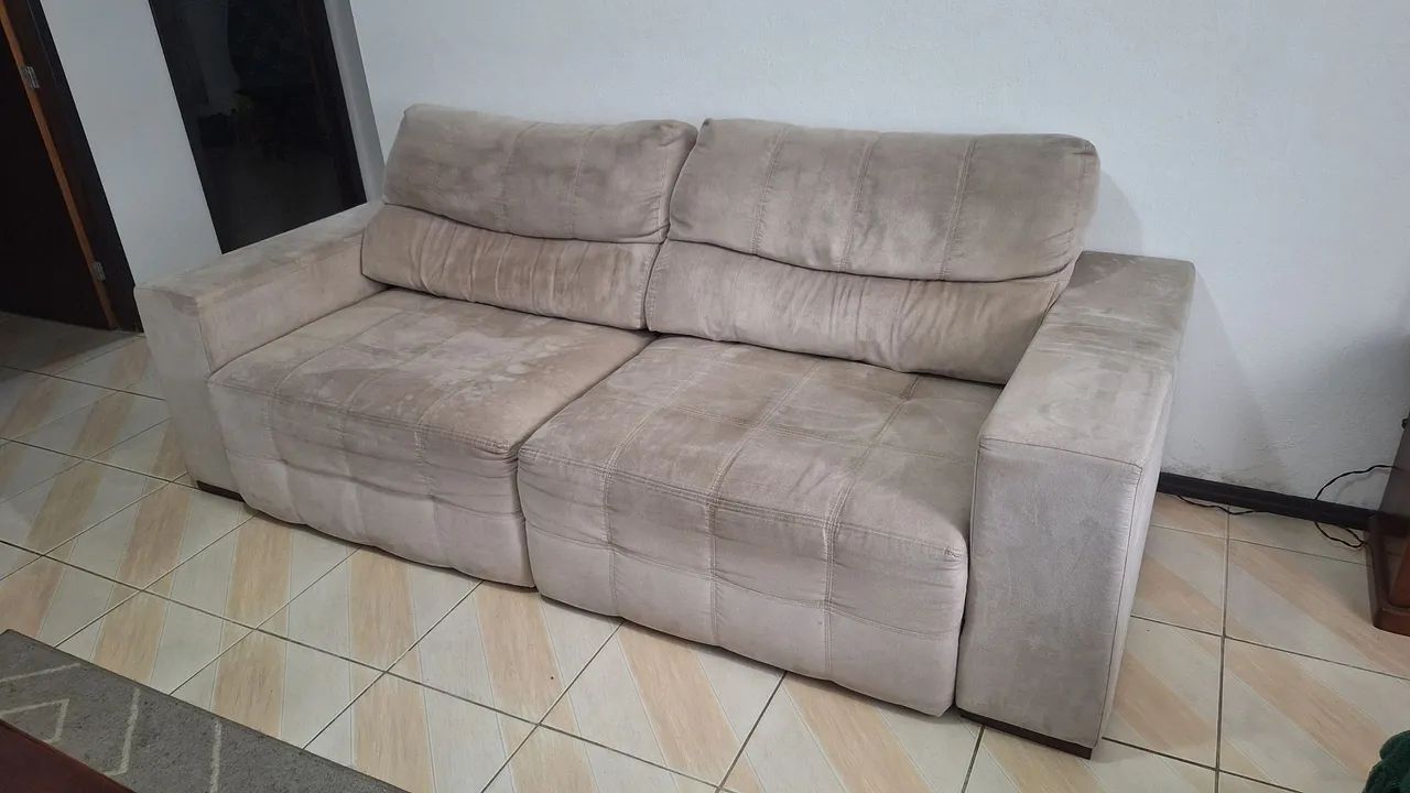 Sofá Retrátil bege c/ caixa  - Foto 3