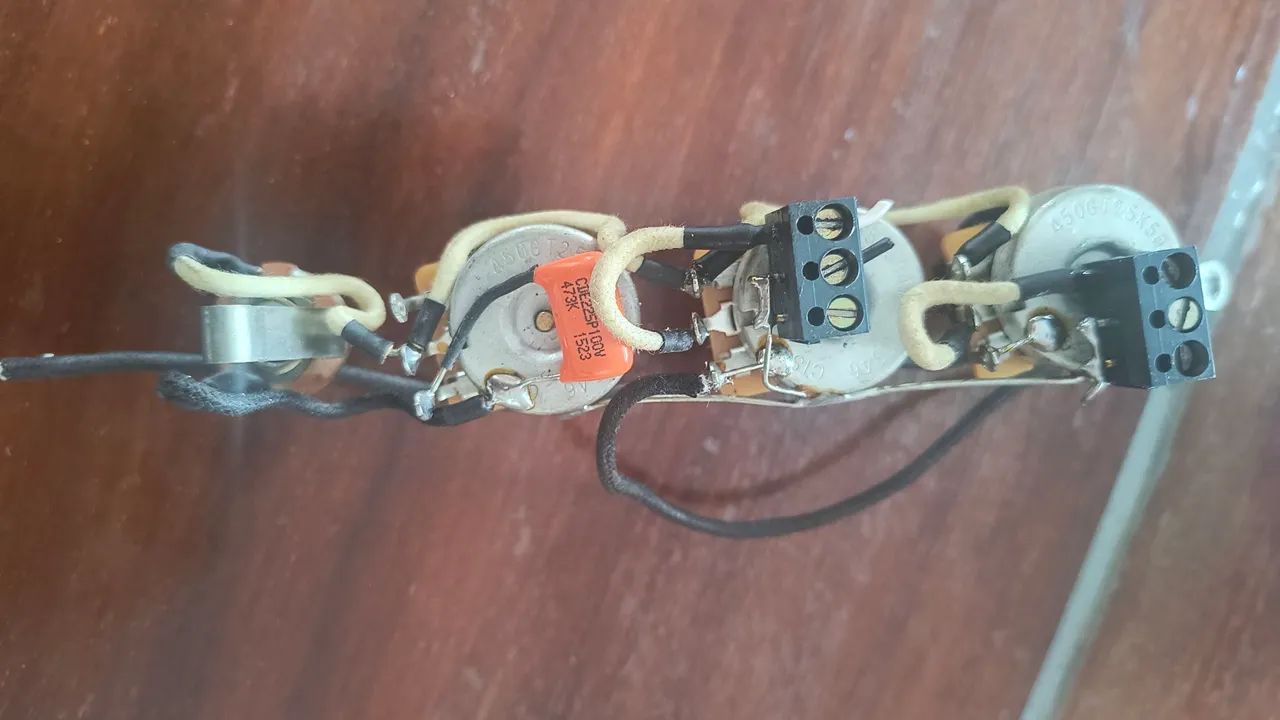 Circuito Roslen para baixo  jazz bass seminovo made in USA - Foto 5