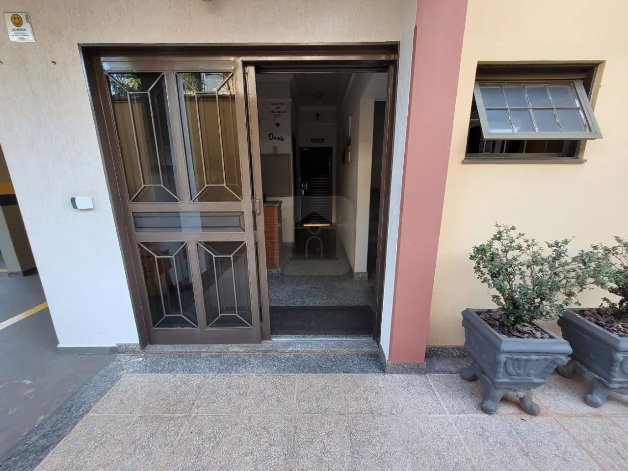 Apartamento Padrão em Uberlândia - Foto 2