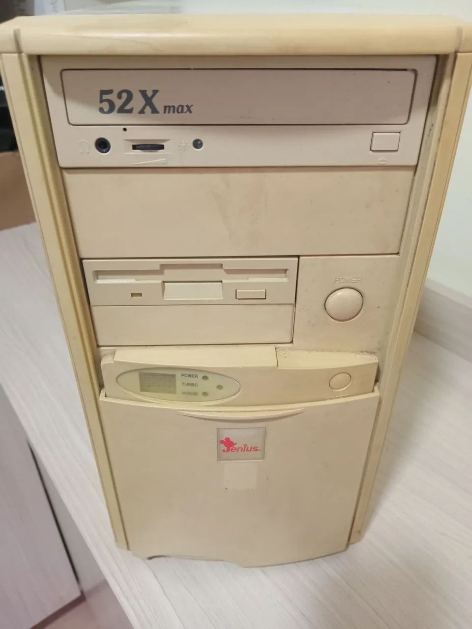PC gabinete Pentium MMX 200 sem HD