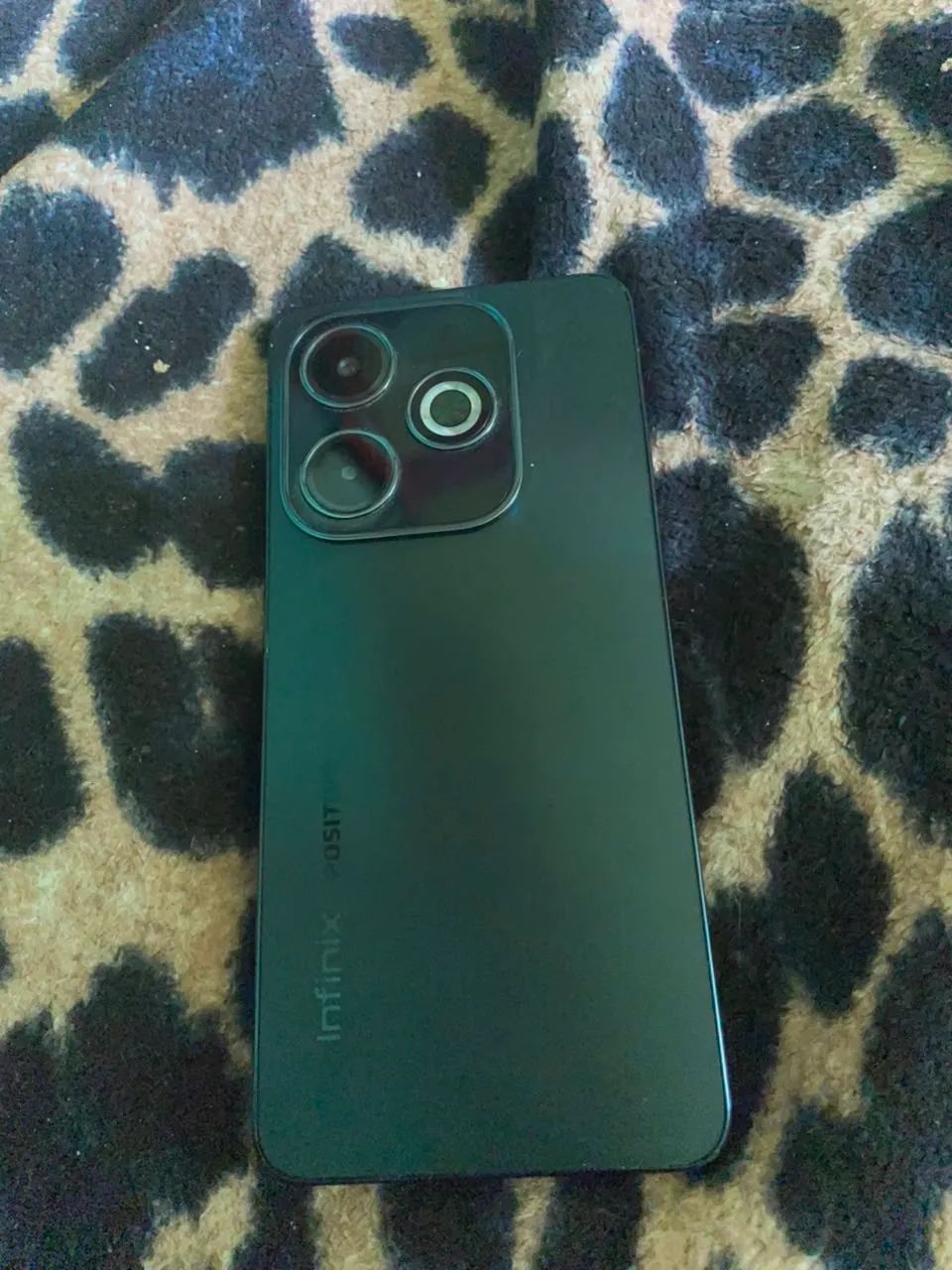 Vende-se infinix hot 40i