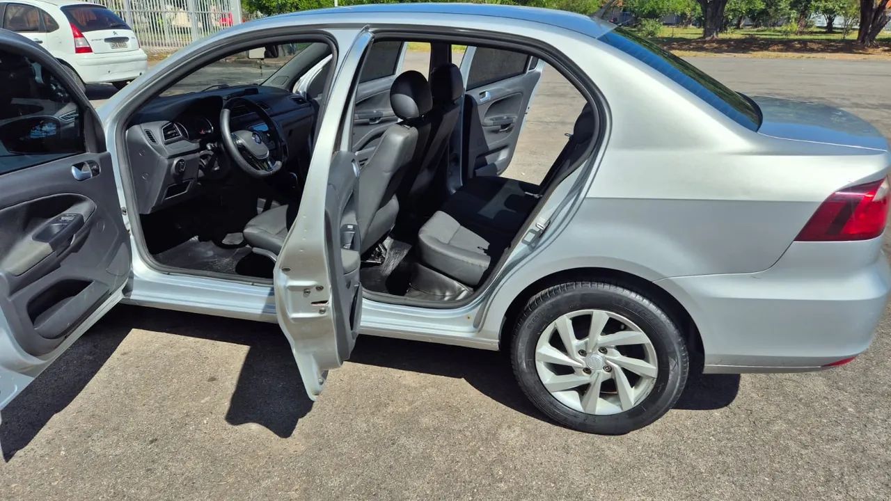Volkswagen Voyage 2019