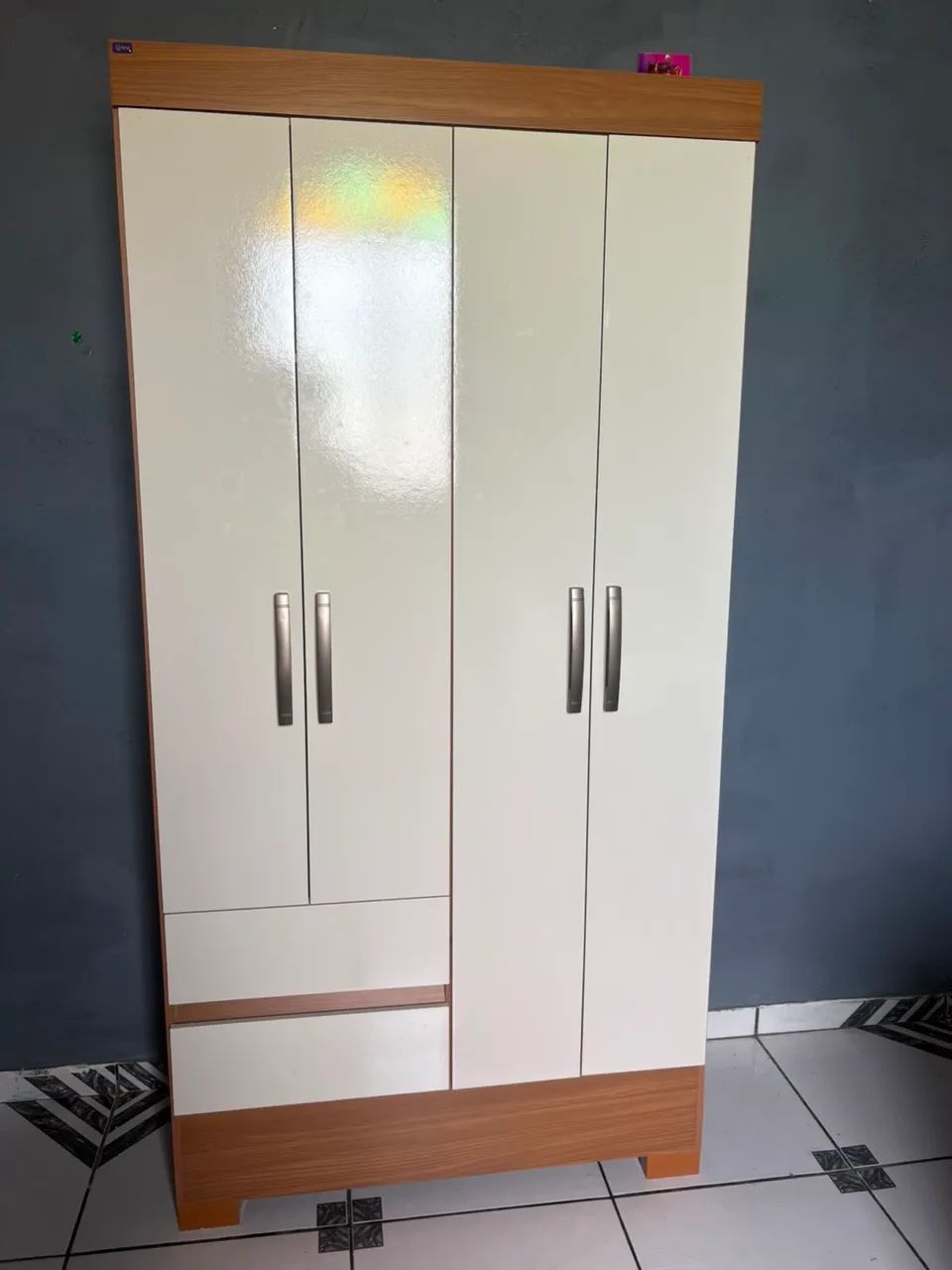 Guarda roupa solteiro 