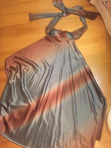 Vestido social longo de cetim - Foto 2