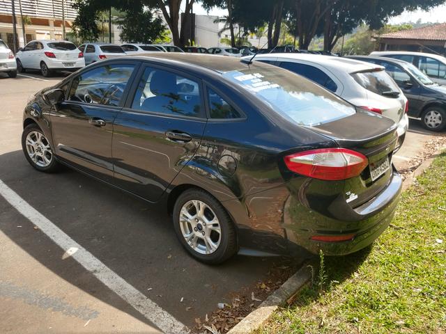 Vendo New Fiesta Sedan 2013 modelo 2014 - Foto 6