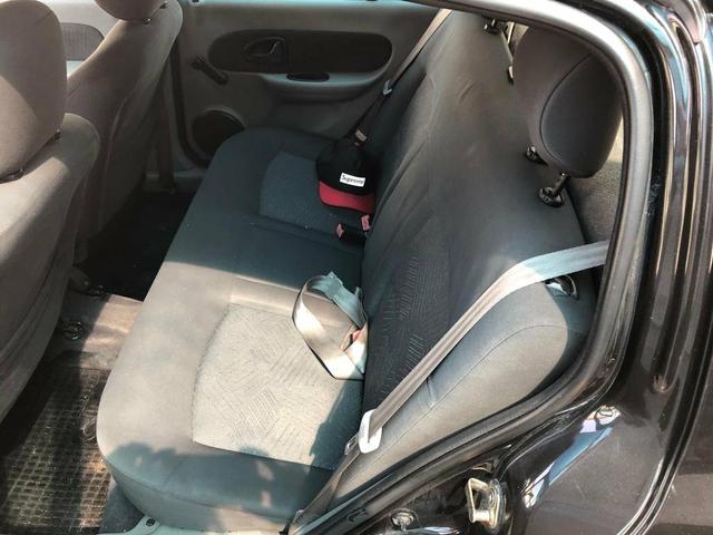 Clio sedan privilege 1.6 16v - Foto 2