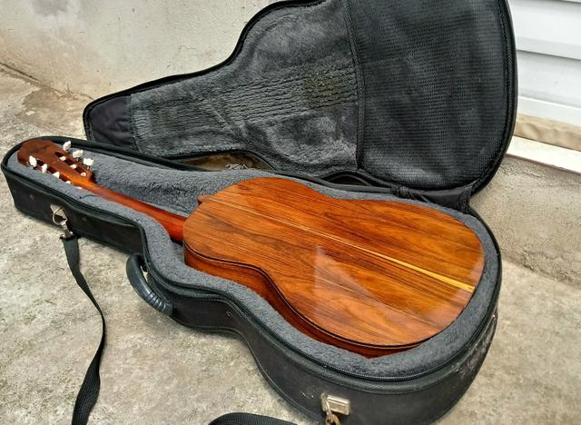 Aceito trocas por instrumentos musicais. Violão Antigo Di giogio mod 28 Classico de 1982 - Foto 4