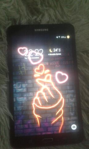 Vende se um tablet Samsung