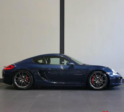 Porsche Cayman S