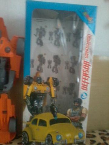 Defensor super guardiões novo vira carro também - Foto 3