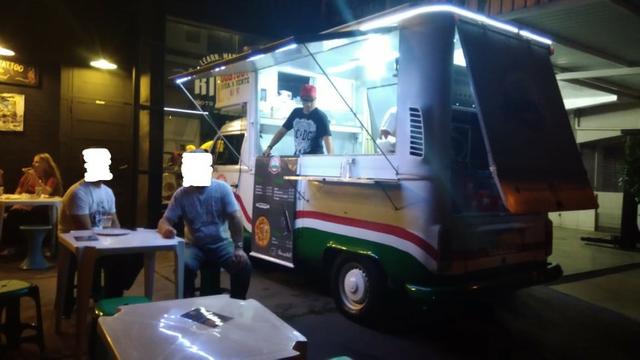 Kombi 2000 Preparada Food Truck Pizza Completa Gerador Forno Freezer/Geladeira Novos! - Foto 2