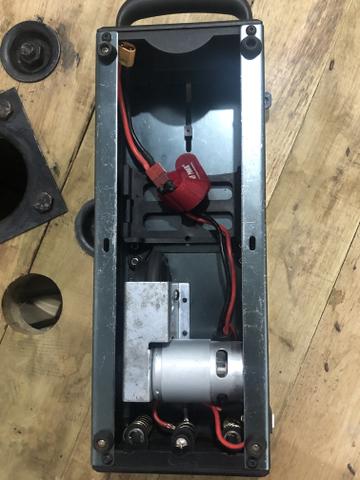 Caixa de partida RB + bateria lipo 14.8v seminova - Foto 3