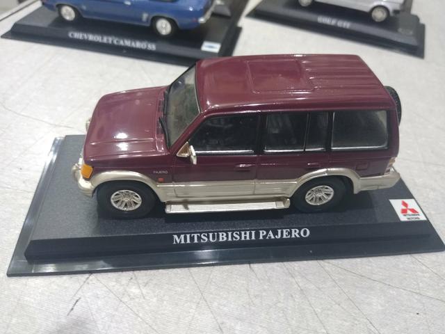 Miniatura escala 1/43. R$35.00