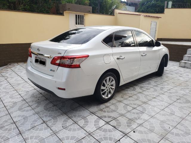 Sentra Nissan SV 2.0 CVT - Branco-Superconfortável com multimídia instalado - Foto 3