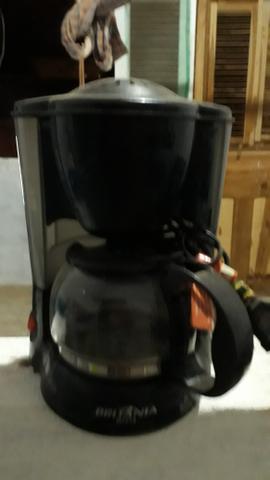 Vendo cafeteira pra vende logo q