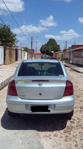 Corsa Sedan - 1.4 Premium - 2010/2011 - Foto 6