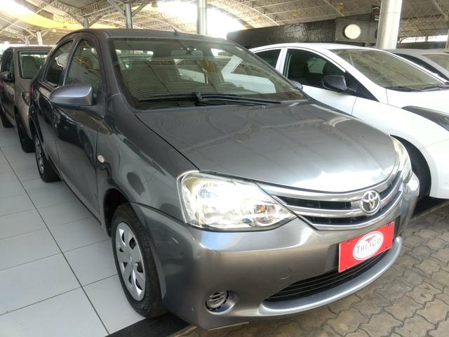 Etios Sedan 1.5 X - Foto 3